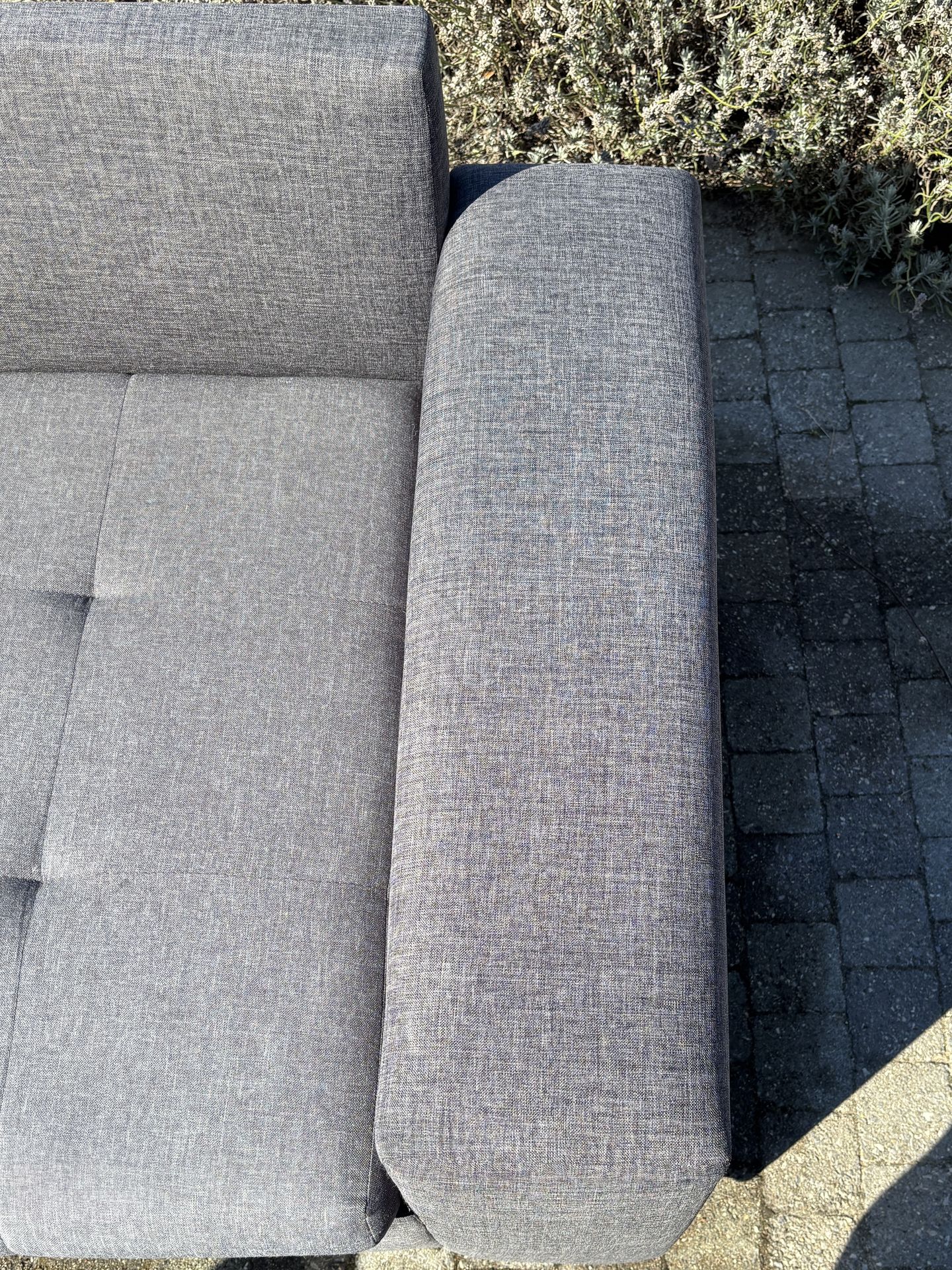 CleanTouch - Nettoyage canapé tissu à domicile CleanTouch - Nettoyage canapé tissu à domicile